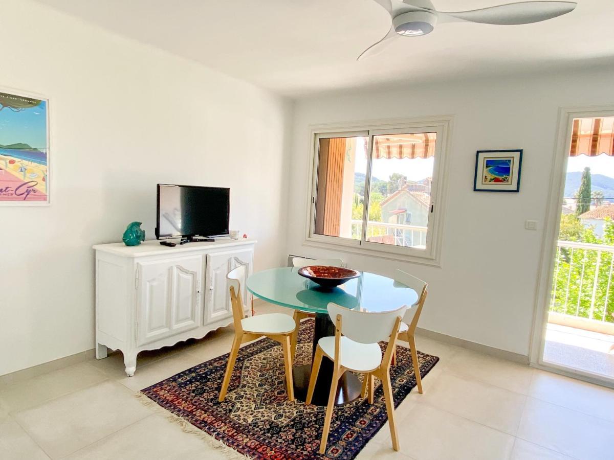 Appartement La Fregate Avec Terrasse A 100M De La Plage Saint-Cyr-sur-Mer Esterno foto